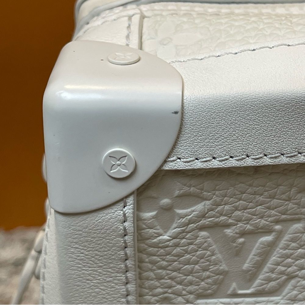 Louis Vuitton Virgil Abloh Crossbody Matte White Soft Trunk w/ Chain M53287 SS19 - Picture 7 of 15
